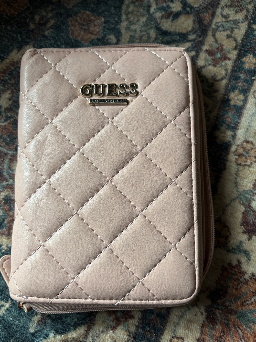 Guess Quilted Zip Wallet - Blush Pink